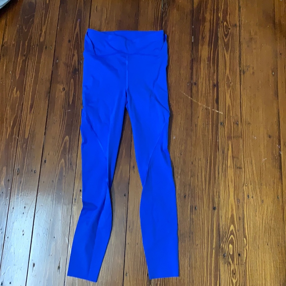 Electric blue Lululemon leggings